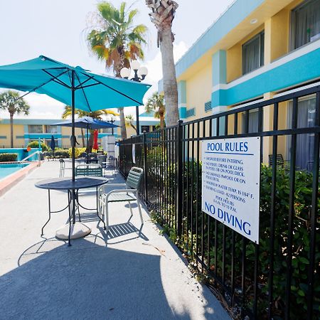 Garnet Inn & Suites Orlando Dış mekan fotoğraf