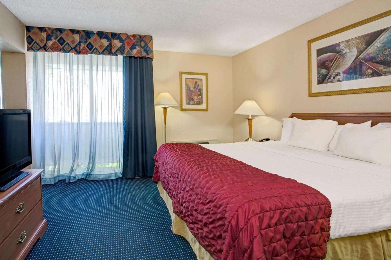 Garnet Inn & Suites Orlando Dış mekan fotoğraf