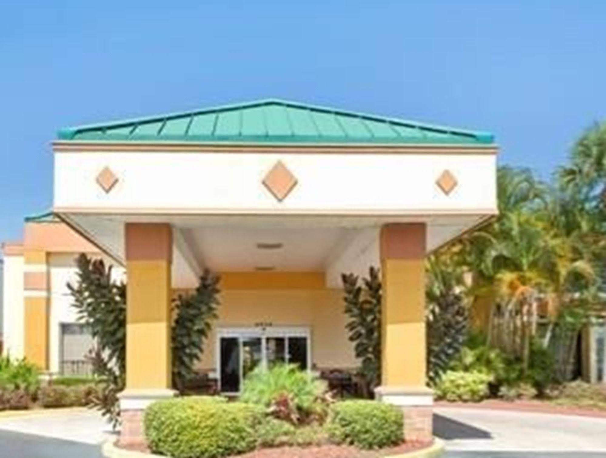 Garnet Inn & Suites Orlando Dış mekan fotoğraf