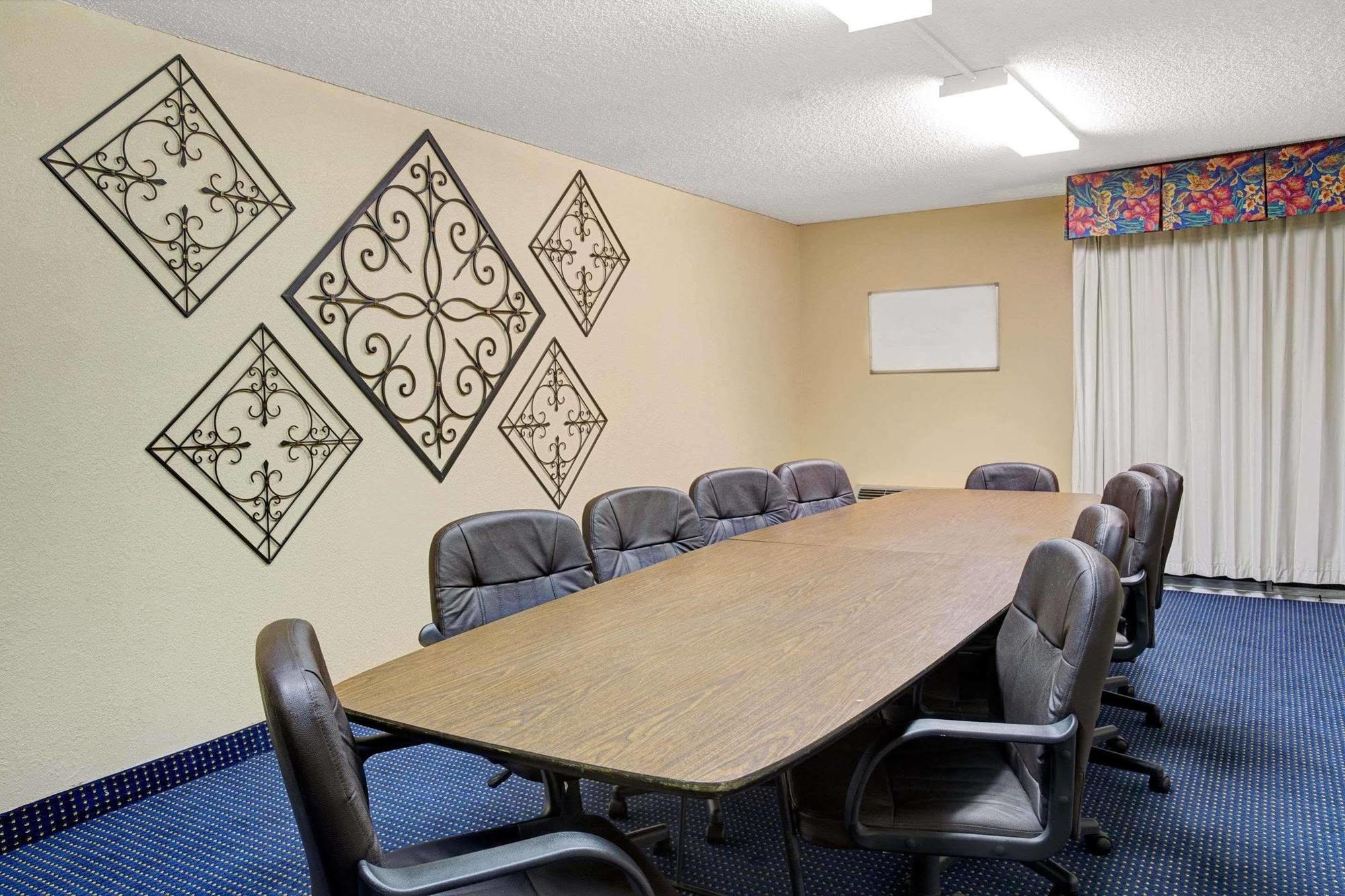 Garnet Inn & Suites Orlando Dış mekan fotoğraf