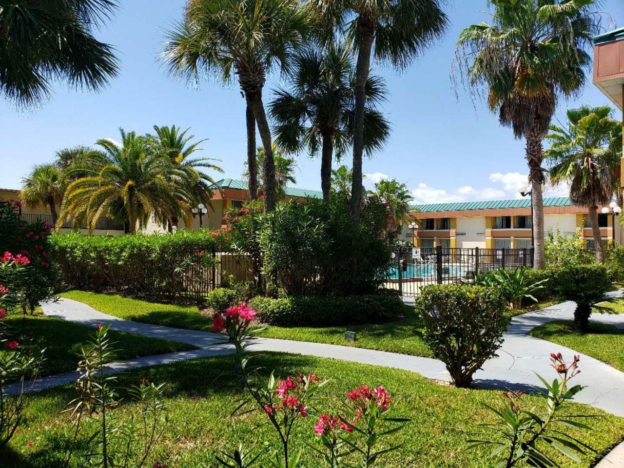 Garnet Inn & Suites Orlando Dış mekan fotoğraf